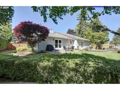 1214 Nw Lakeview Road Vancouver WA 98665