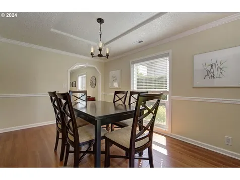 1214 Nw Lakeview Road Vancouver WA 98665