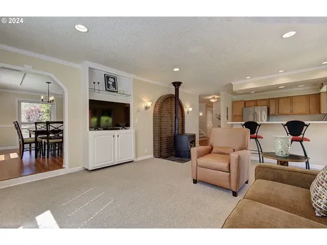 1214 Nw Lakeview Road Vancouver WA 98665