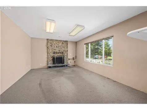 1421 N Wahanna Road Seaside OR 97138