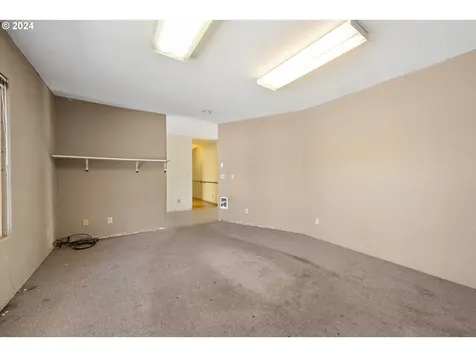 1421 N Wahanna Road Seaside OR 97138
