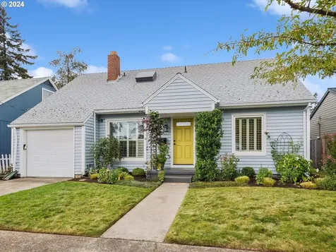 8507 Ne Pacific Street Portland OR 97220