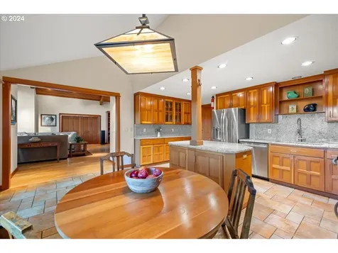 18650 S Lyons Road Oregon City OR 97045