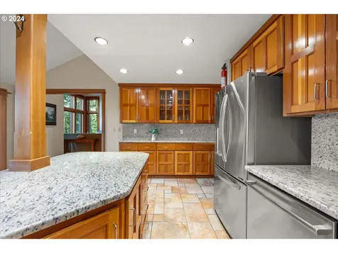 18650 S Lyons Road Oregon City OR 97045