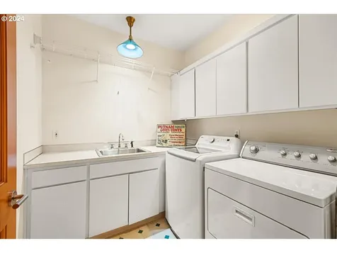 18650 S Lyons Road Oregon City OR 97045