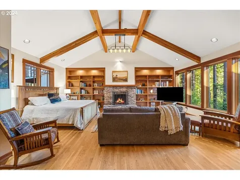 18650 S Lyons Road Oregon City OR 97045
