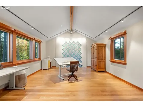 18650 S Lyons Road Oregon City OR 97045