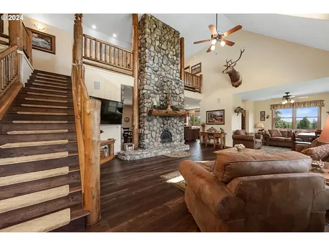 12763 Bulger Flat Lane Haines OR 97833