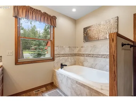 12763 Bulger Flat Lane Haines OR 97833