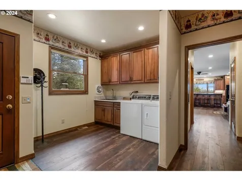 12763 Bulger Flat Lane Haines OR 97833
