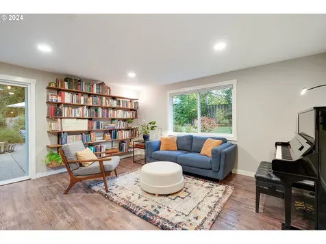 11945 SW Summer Crest Drive Portland OR 97223
