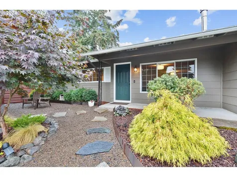 11945 SW Summer Crest Drive Portland OR 97223