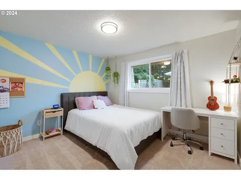 11945 SW Summer Crest Drive Portland OR 97223