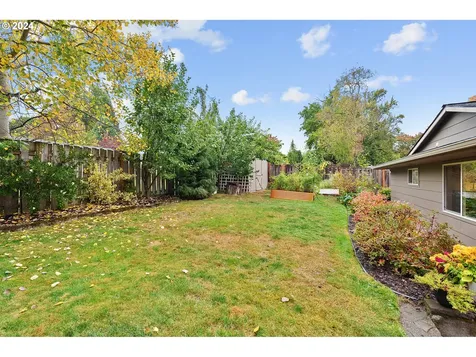 11945 SW Summer Crest Drive Portland OR 97223