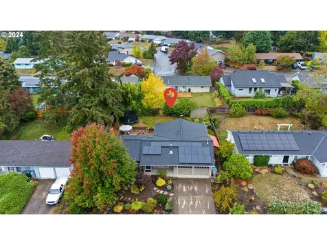 11945 SW Summer Crest Drive Portland OR 97223