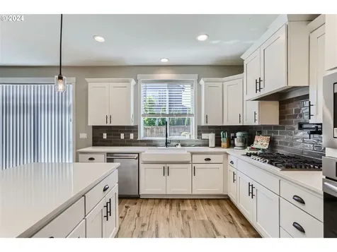 2291 SE 11th Avenue Canby OR 97013