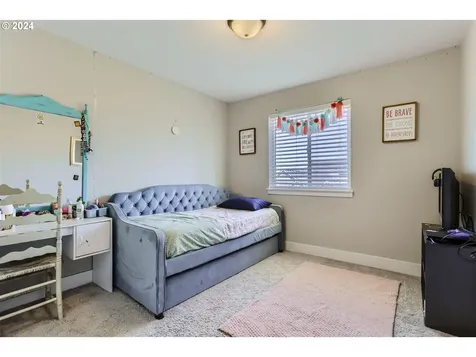 2291 SE 11th Avenue Canby OR 97013