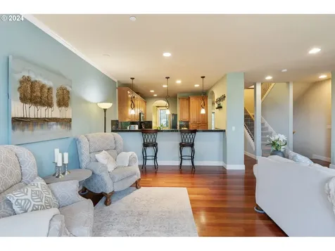 2054 Nw Fargo Loop Camas WA 98607
