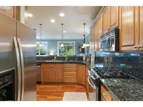 2054 Nw Fargo Loop Camas WA 98607