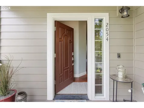 2054 Nw Fargo Loop Camas WA 98607