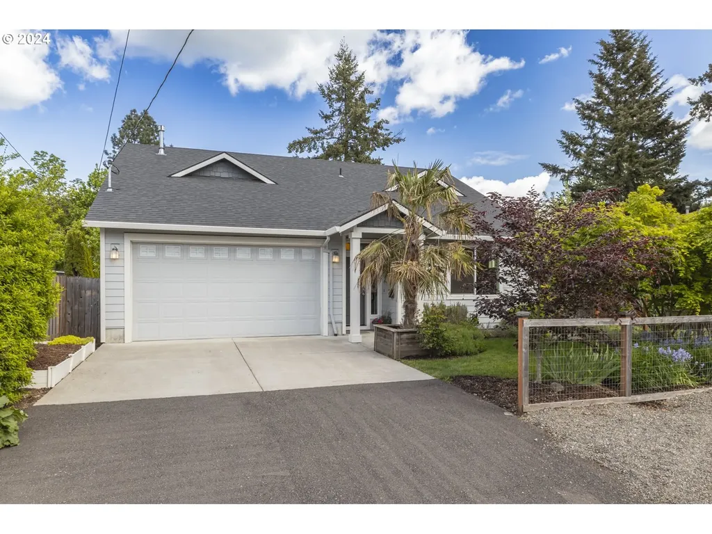 8046 Se 62nd Avenue Portland OR 97206