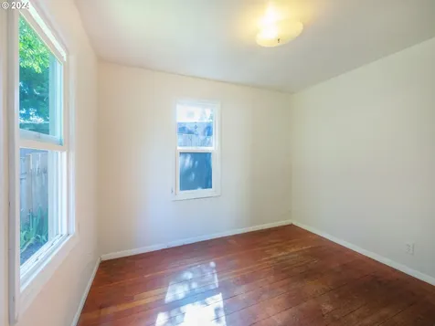 141 Tatum Lane Eugene OR 97404