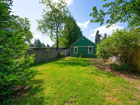 141 Tatum Lane Eugene OR 97404