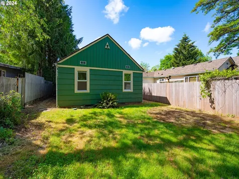 141 Tatum Lane Eugene OR 97404