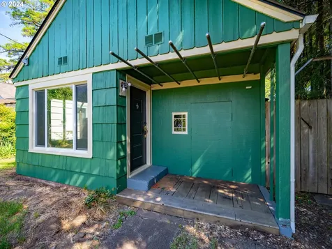 141 Tatum Lane Eugene OR 97404