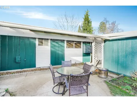 770 SE 16th Avenue Hillsboro OR 97123