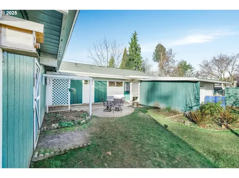 770 SE 16th Avenue Hillsboro OR 97123