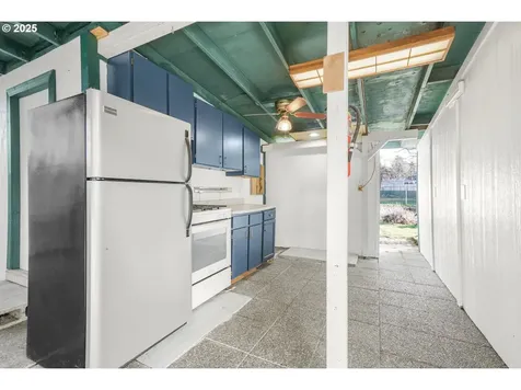 770 SE 16th Avenue Hillsboro OR 97123