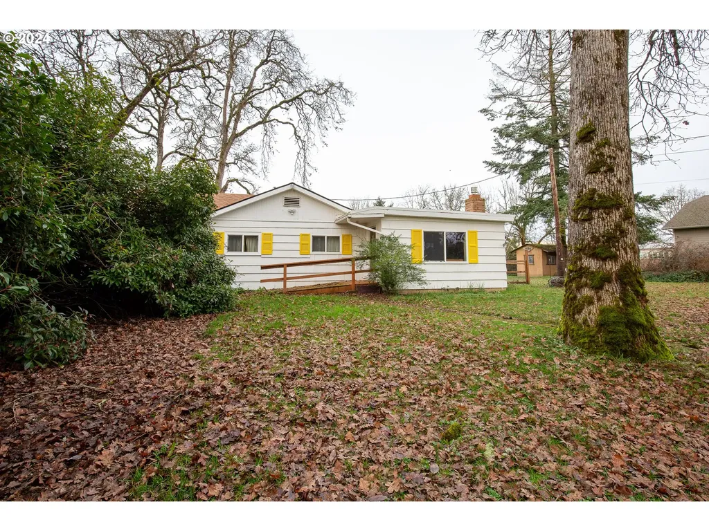 785 Kees Street Lebanon OR 97355