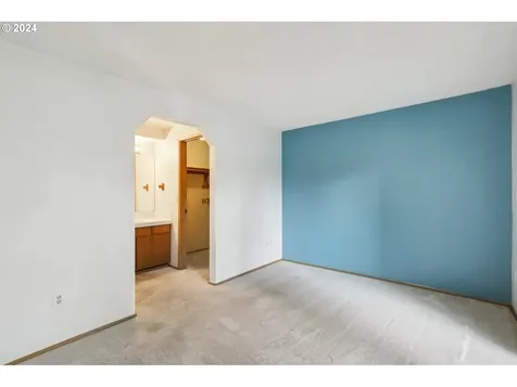 15705 NE 9th Circle Vancouver WA 98684