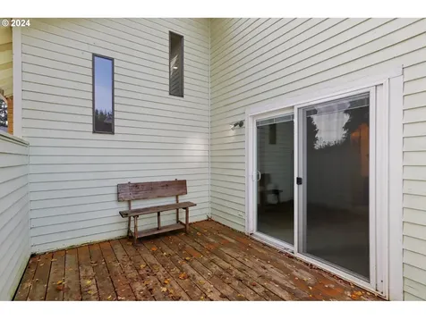 15705 NE 9th Circle Vancouver WA 98684