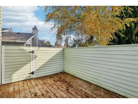 15705 NE 9th Circle Vancouver WA 98684