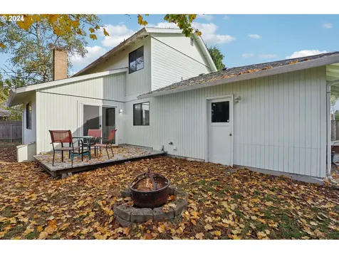 15705 NE 9th Circle Vancouver WA 98684