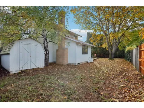 15705 NE 9th Circle Vancouver WA 98684