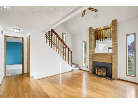 15705 NE 9th Circle Vancouver WA 98684