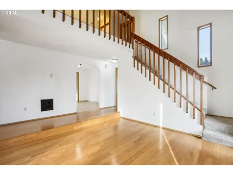 15705 NE 9th Circle Vancouver WA 98684