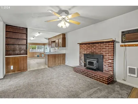 3048 Delaware Street Longview WA 98632