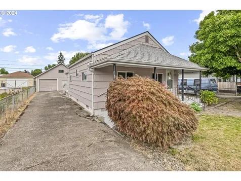 3048 Delaware Street Longview WA 98632