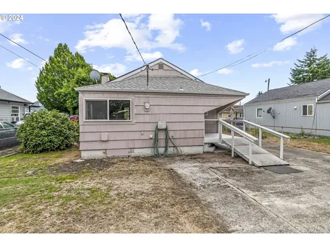 3048 Delaware Street Longview WA 98632