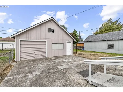 3048 Delaware Street Longview WA 98632