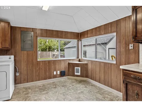 3048 Delaware Street Longview WA 98632
