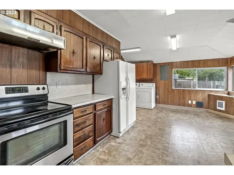 3048 Delaware Street Longview WA 98632