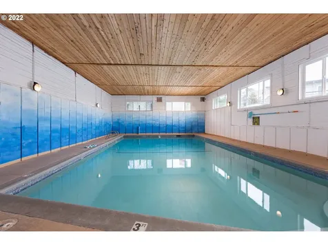 4229 Sw Beach Avenue Lincoln City OR 97367