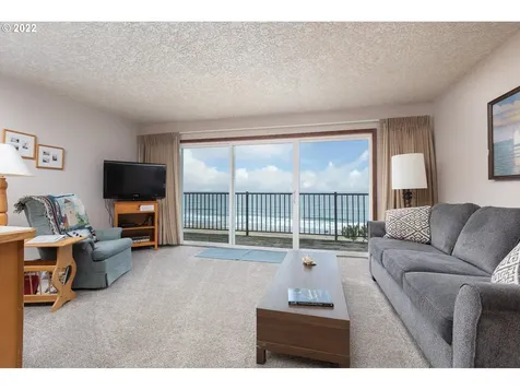 4229 Sw Beach Avenue Lincoln City OR 97367
