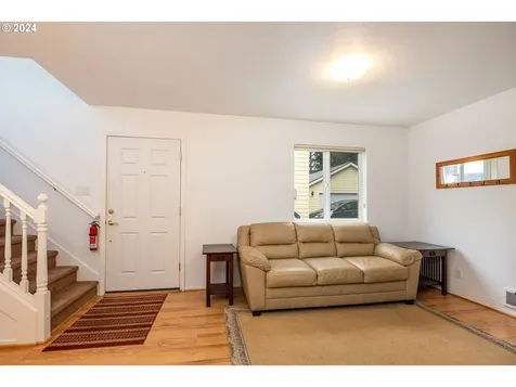 441 King Street Yachats OR 97498