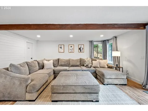26919 Old Holley Road Sweet Home OR 97386